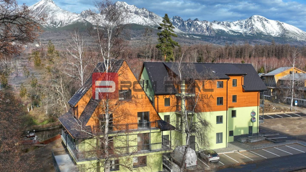 PREDANÝ/ 3 - izbový apartmán Vysoké Tatry 76m2 2x terasa prízemie