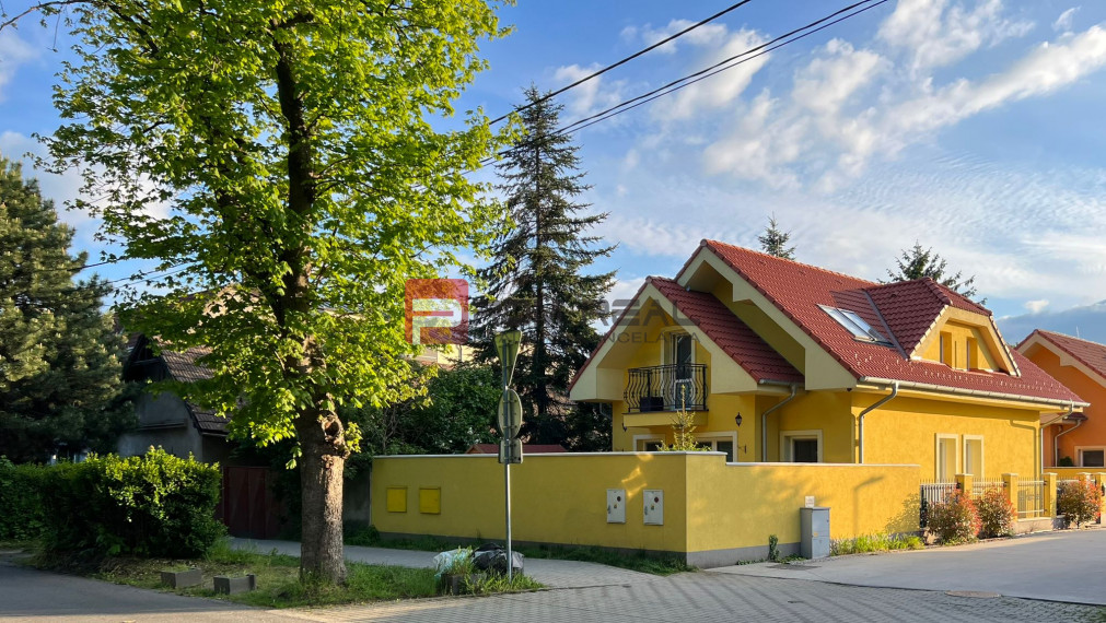 PREDANÉ Rodinný dom NA PREDAJ Ivanka pri Dunaji